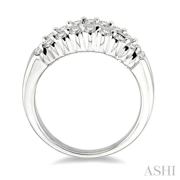1.00 ctw Baguette and Round Cut Diamond Band in 14K White Gold