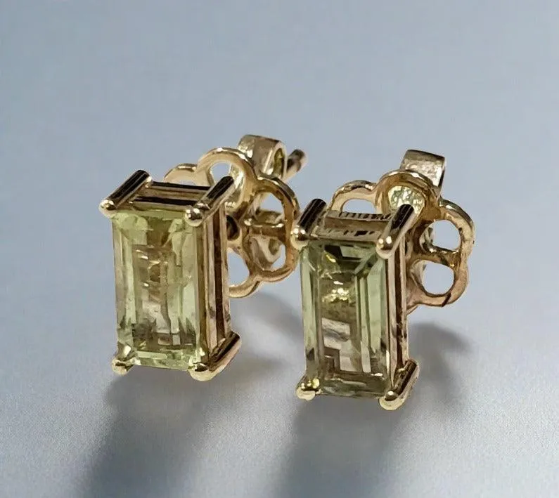 14k Gold Green Tourmaline Earrings Studs