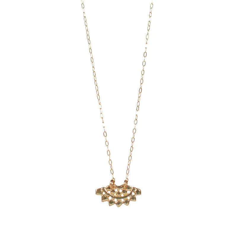 AMELIE FLORAL FAN NECKLACE