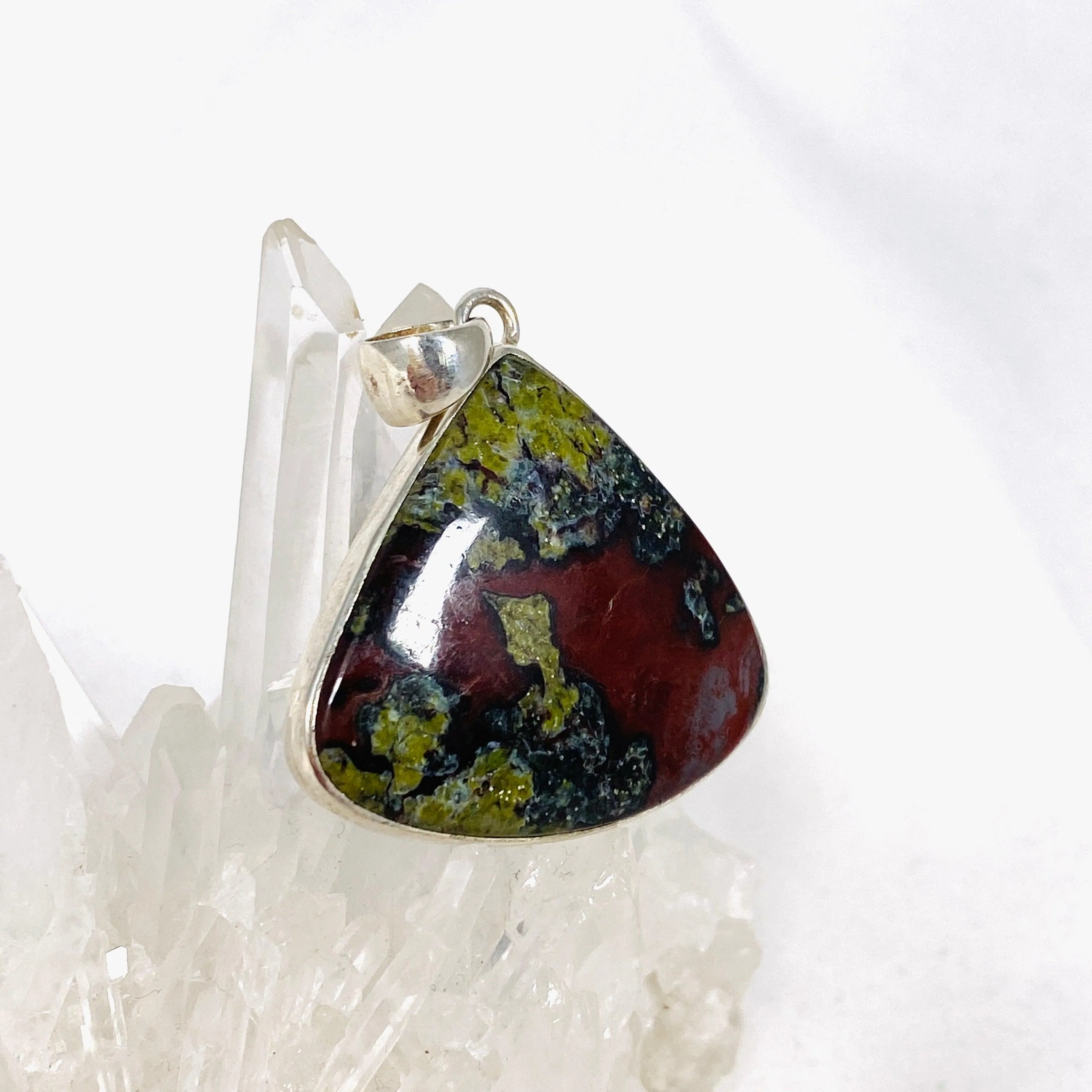 Bastite "Dragon's Blood Stone" Teardrop Pendant KPGJ2906