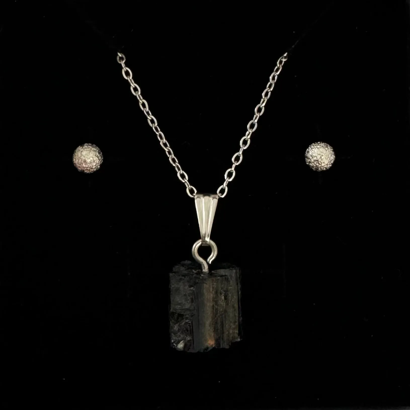 BLACK TOURMALINE RAW (FRAGILE) PENDANT ONLY - FREE CHAIN & EARRINGS