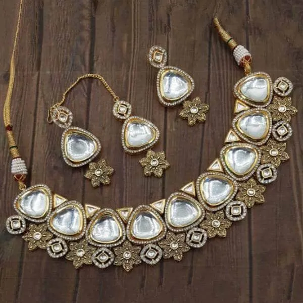 Bug Kundan Star Hanging Necklace Set