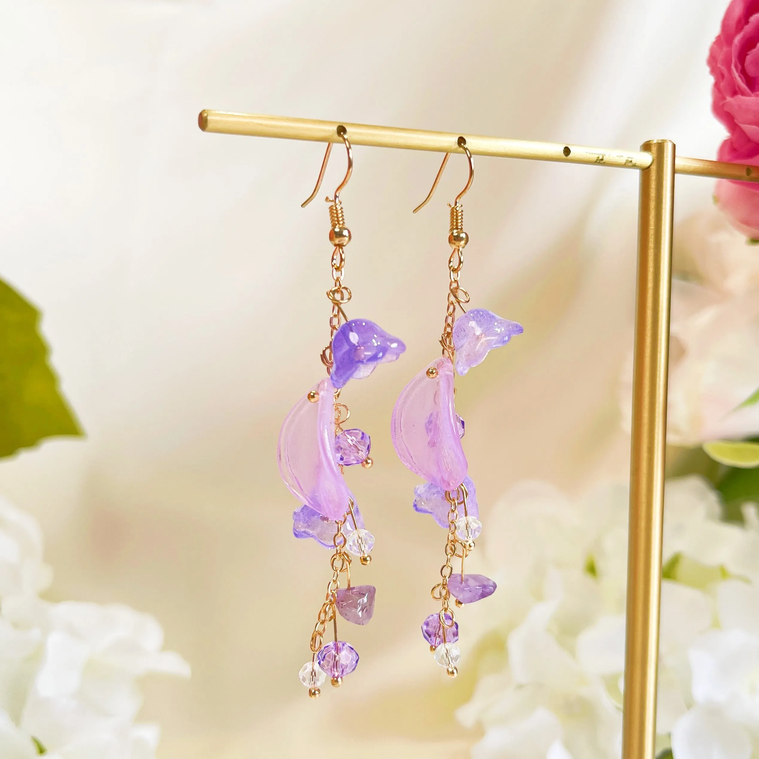 E196 purple lily flower long dangle earrings