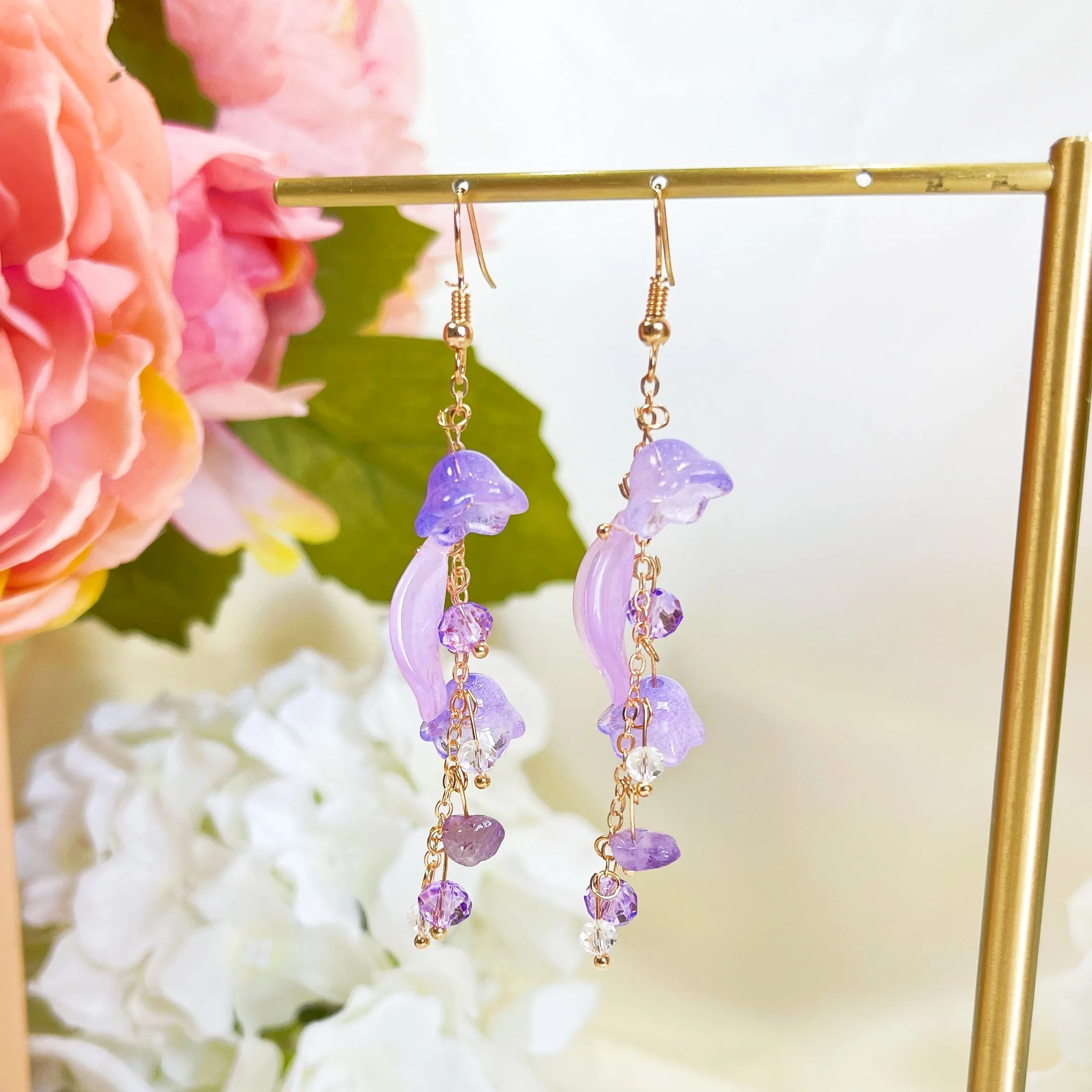 E196 purple lily flower long dangle earrings