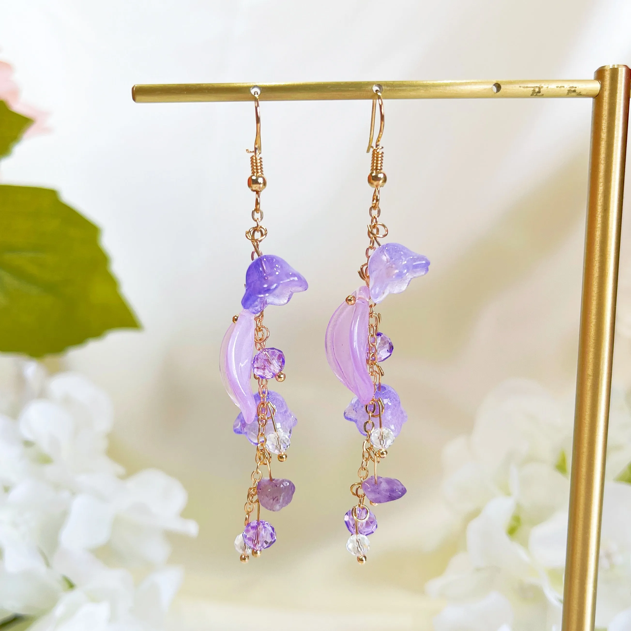 E196 purple lily flower long dangle earrings