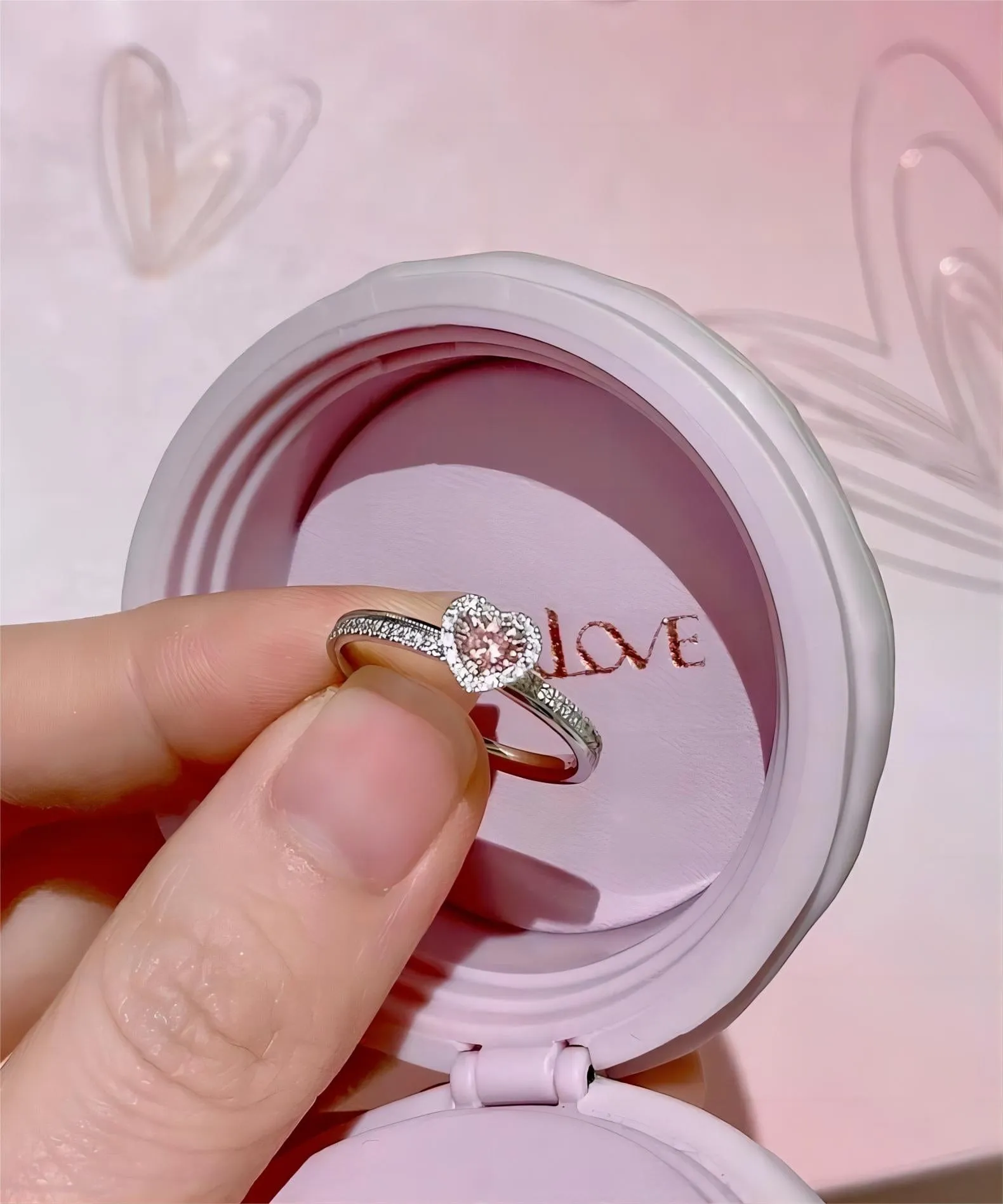 Elegant Pink Crystal Heart Ring