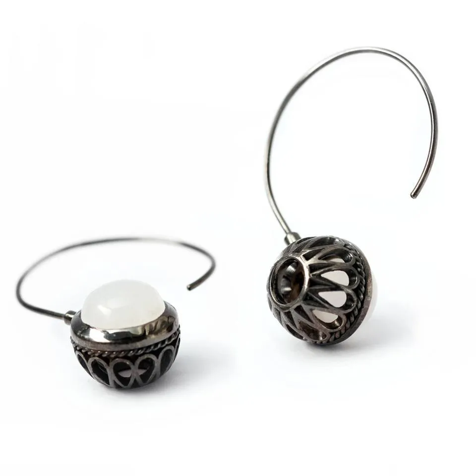 Energy jewelry- black hip hop jewelry