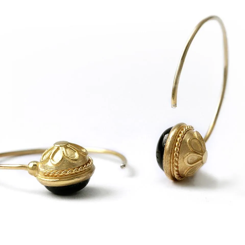 Energy jewelry- solid gold hoop earrings