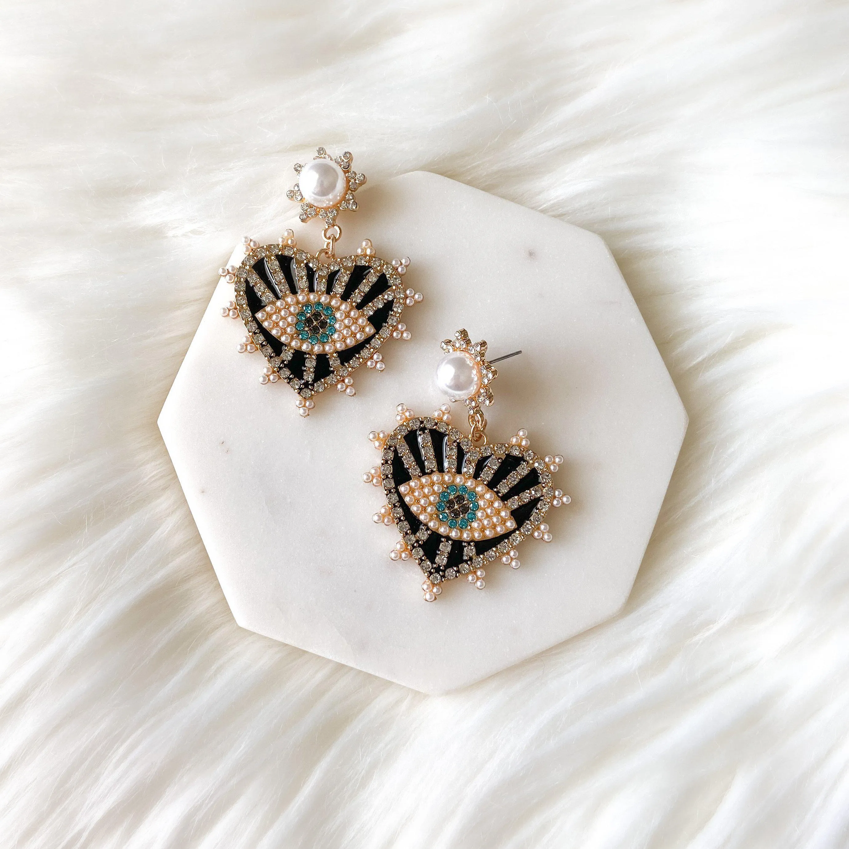 Eye   Heart Earrings