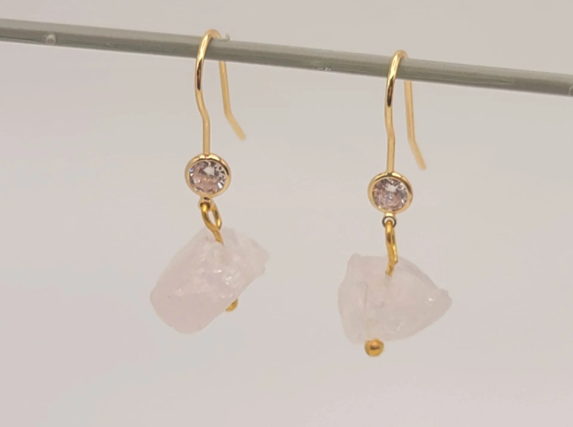 Handmade Clear Quartz Quartz Natural Drop Earrings , Stone Earrings