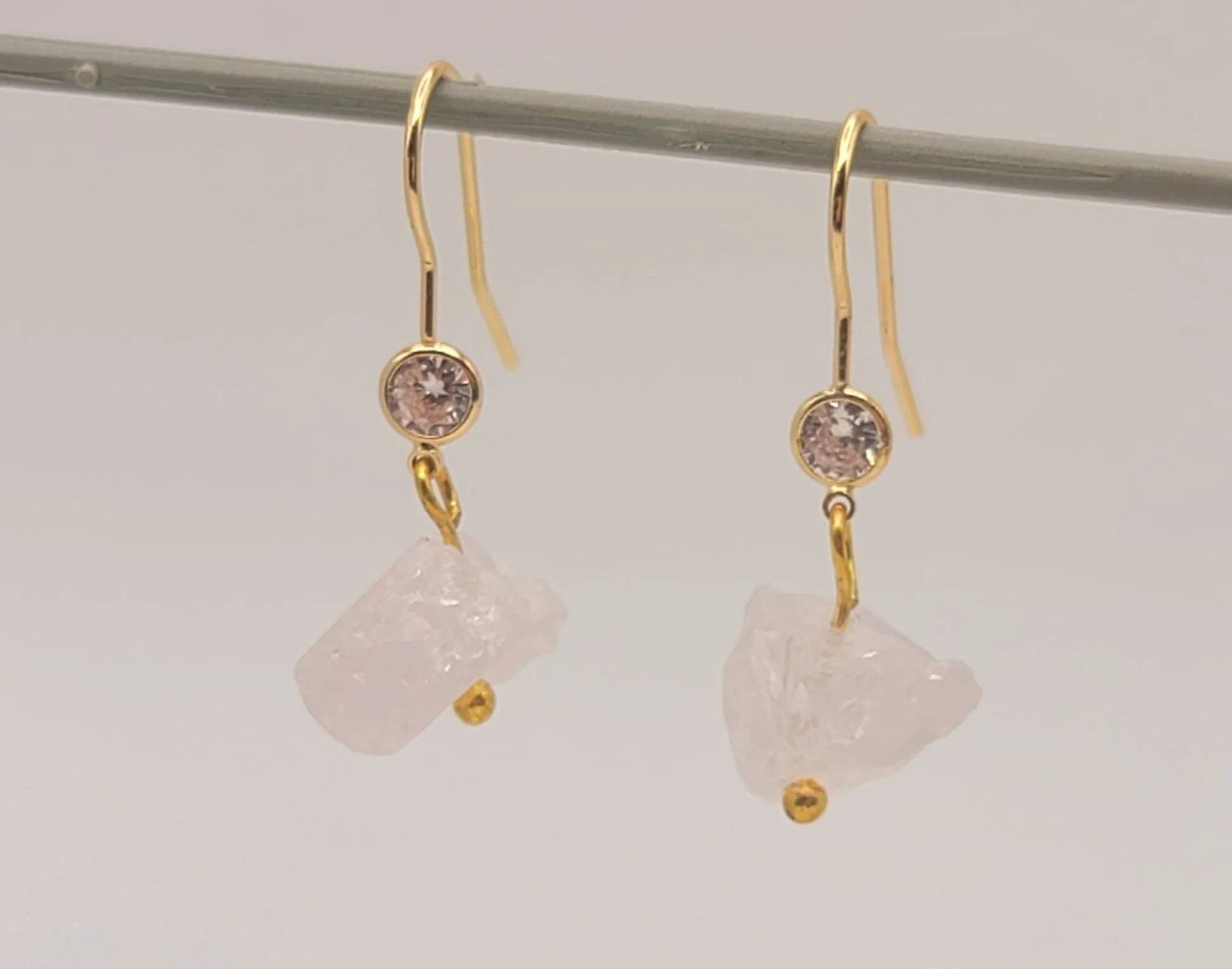 Handmade Clear Quartz Quartz Natural Drop Earrings , Stone Earrings