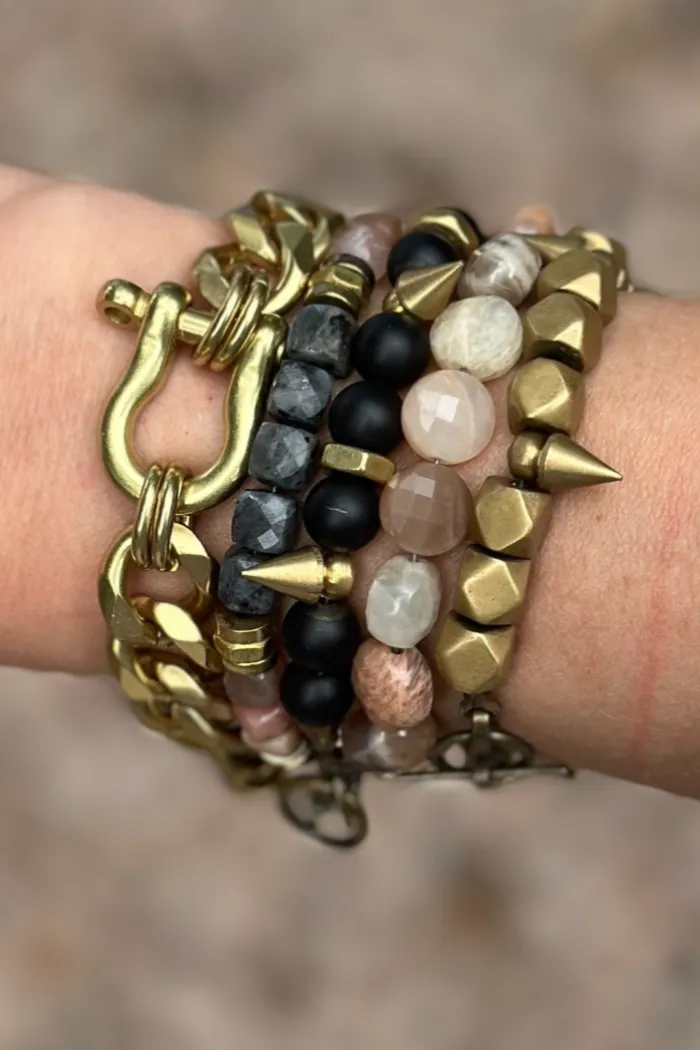 Lavarkite & Peach Moonstone Cubed Braclet