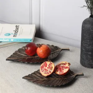 Leafy Affair Black & Gold Tray | Set Of 2