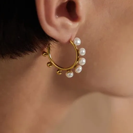 Lucia Pearls