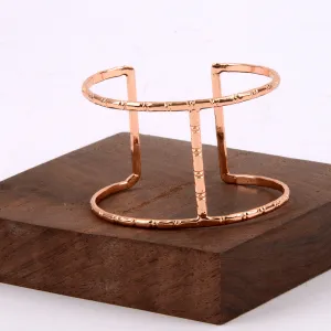 Lucy Air Cuff