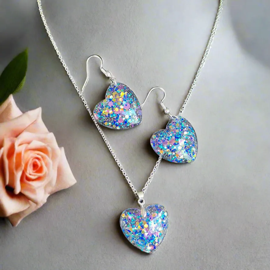 NEW Mocs N More Necklaces & Earring Set - Playful