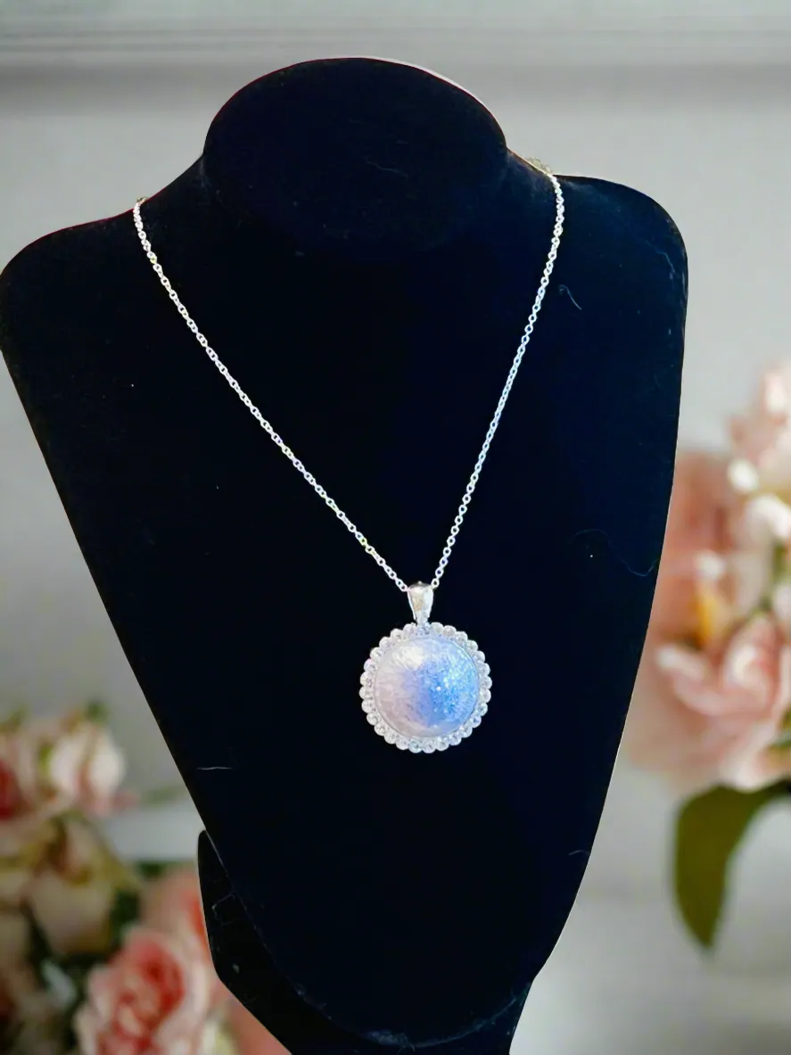 NEW Mocs N More Necklaces - Playful Pearl