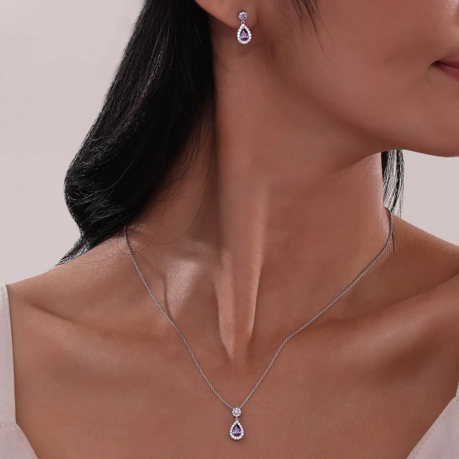 Oval Halo Drop Earrings E0590GNP00