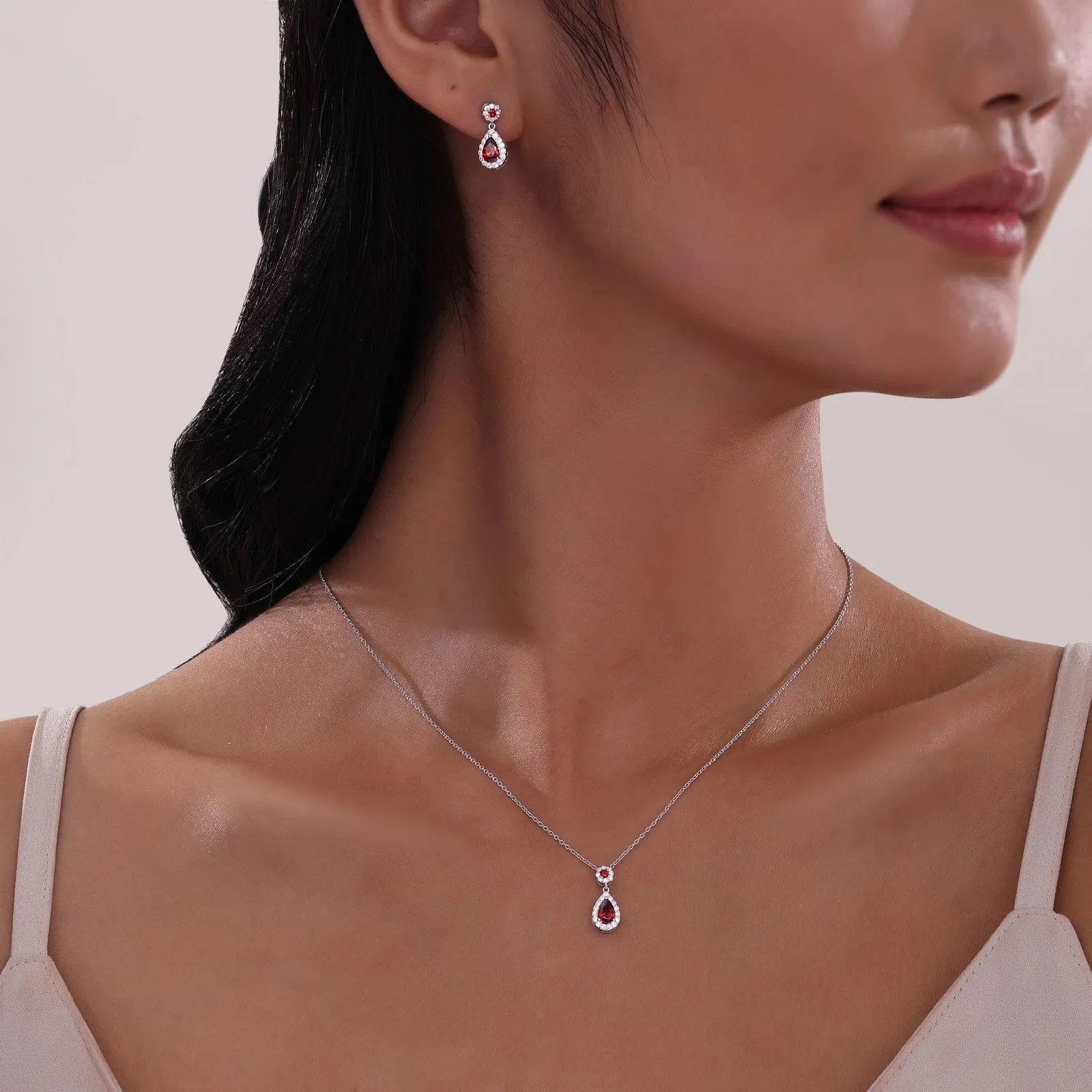 Oval Halo Drop Earrings E0590GNP00