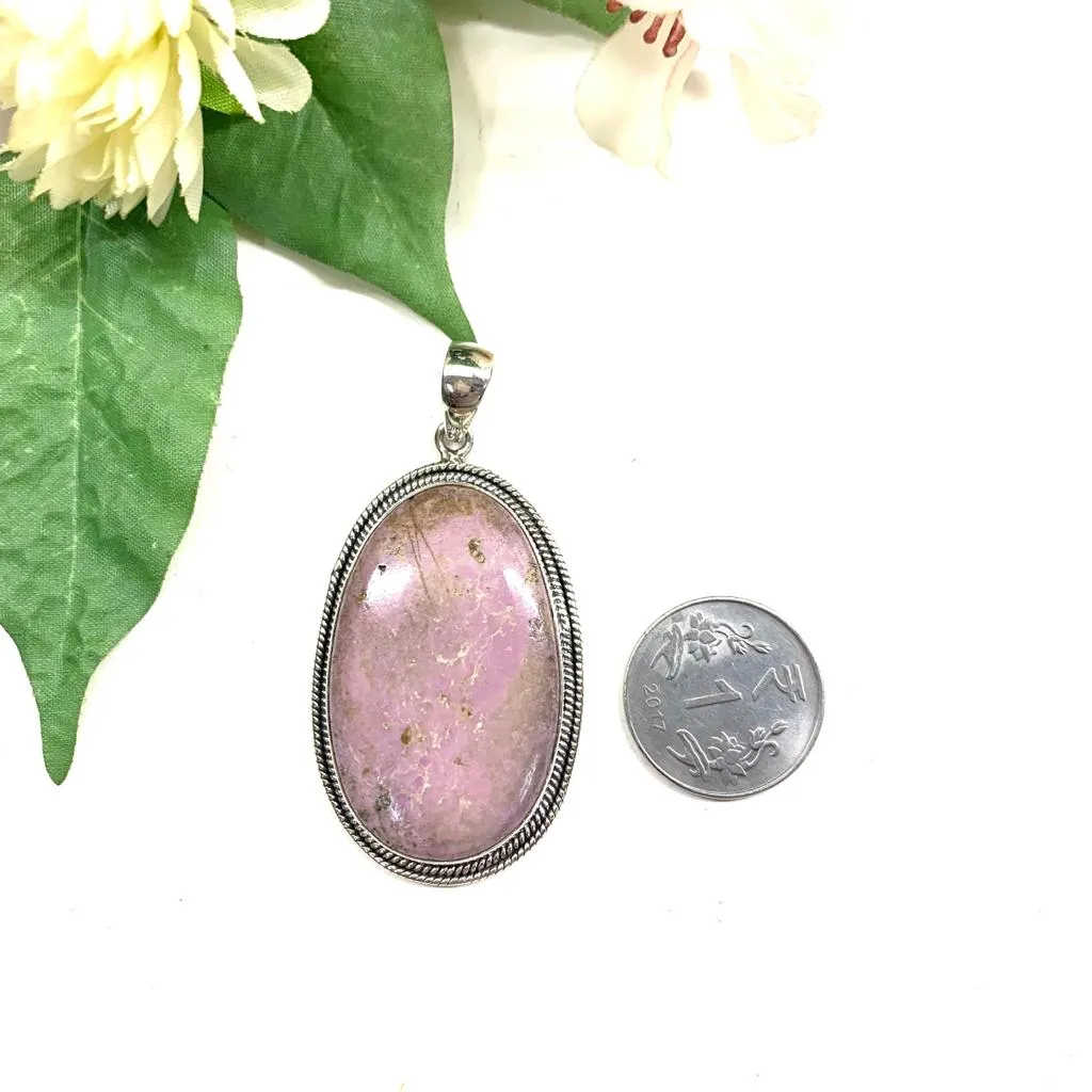 Phosphosiderite Premium Pendants in Silver