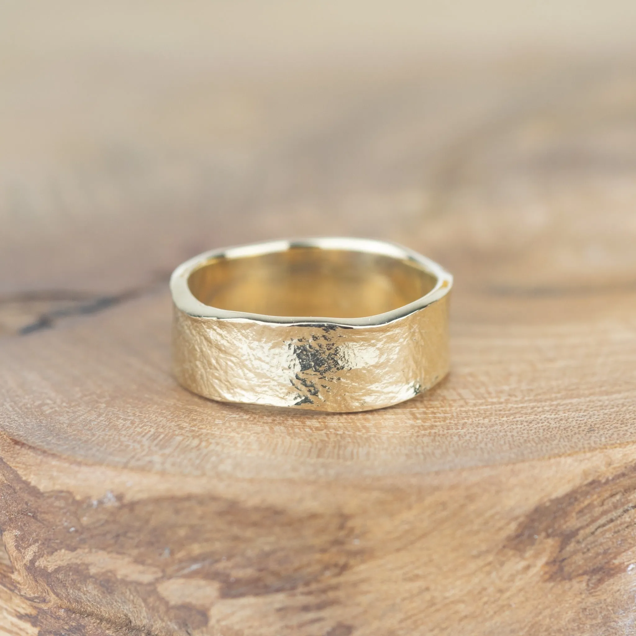 Plain 8mm Gold Storybook band