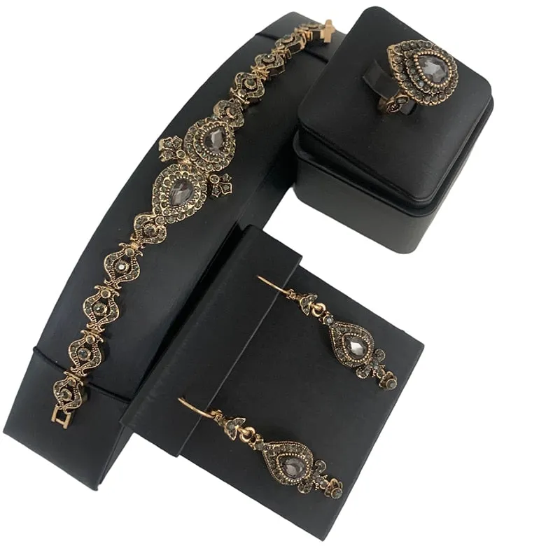 Queen Arania's  Five Piece BridalJewellery Set Bracelet Earring Necklace Ring Crown