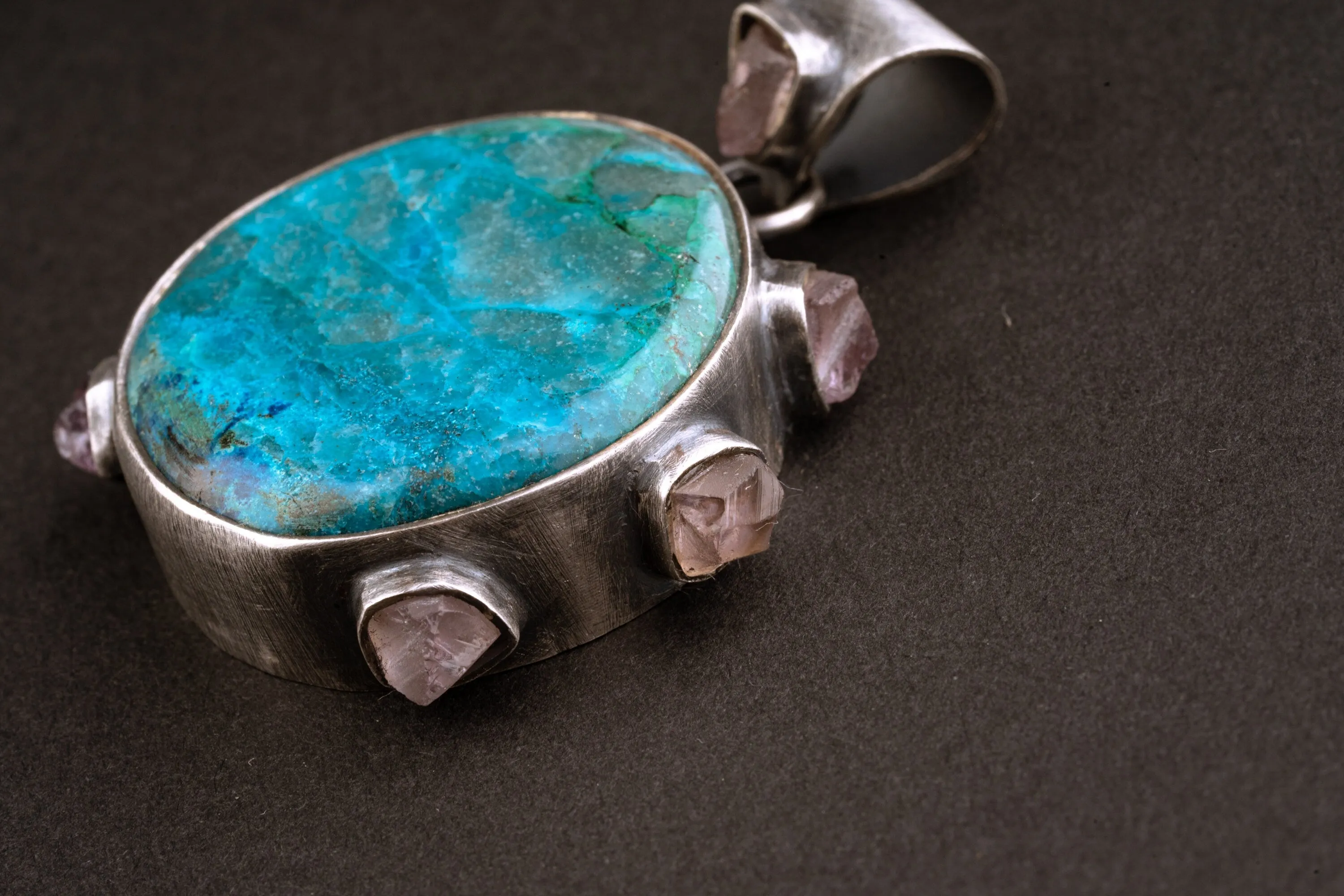 Rare Gem Silica Chrysocolla & 7 Australian raw Amethyst Chunks - Crystal Pendant - 925 Sterling Silver - Oxidised, Brush Textured