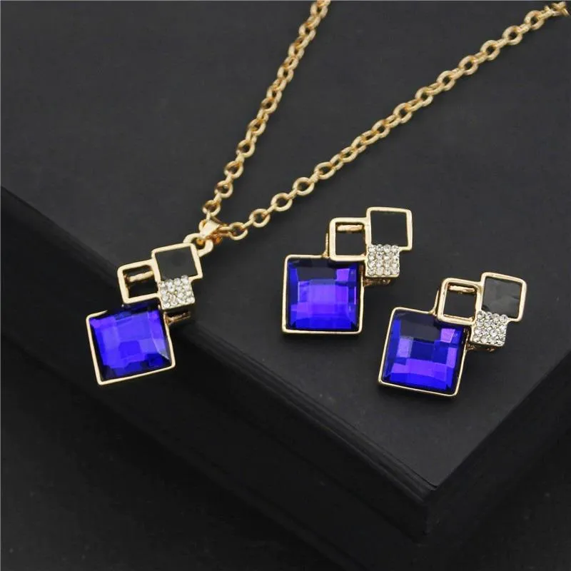 Rhinestone Geometric Necklace and Earring Jewelry Set