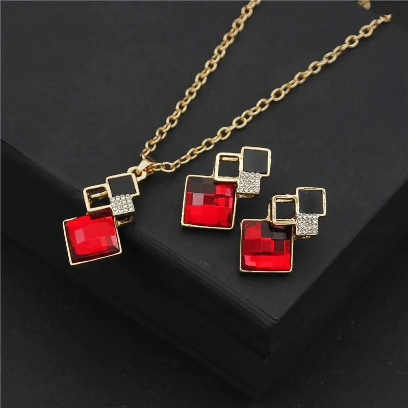 Rhinestone Geometric Necklace and Earring Jewelry Set
