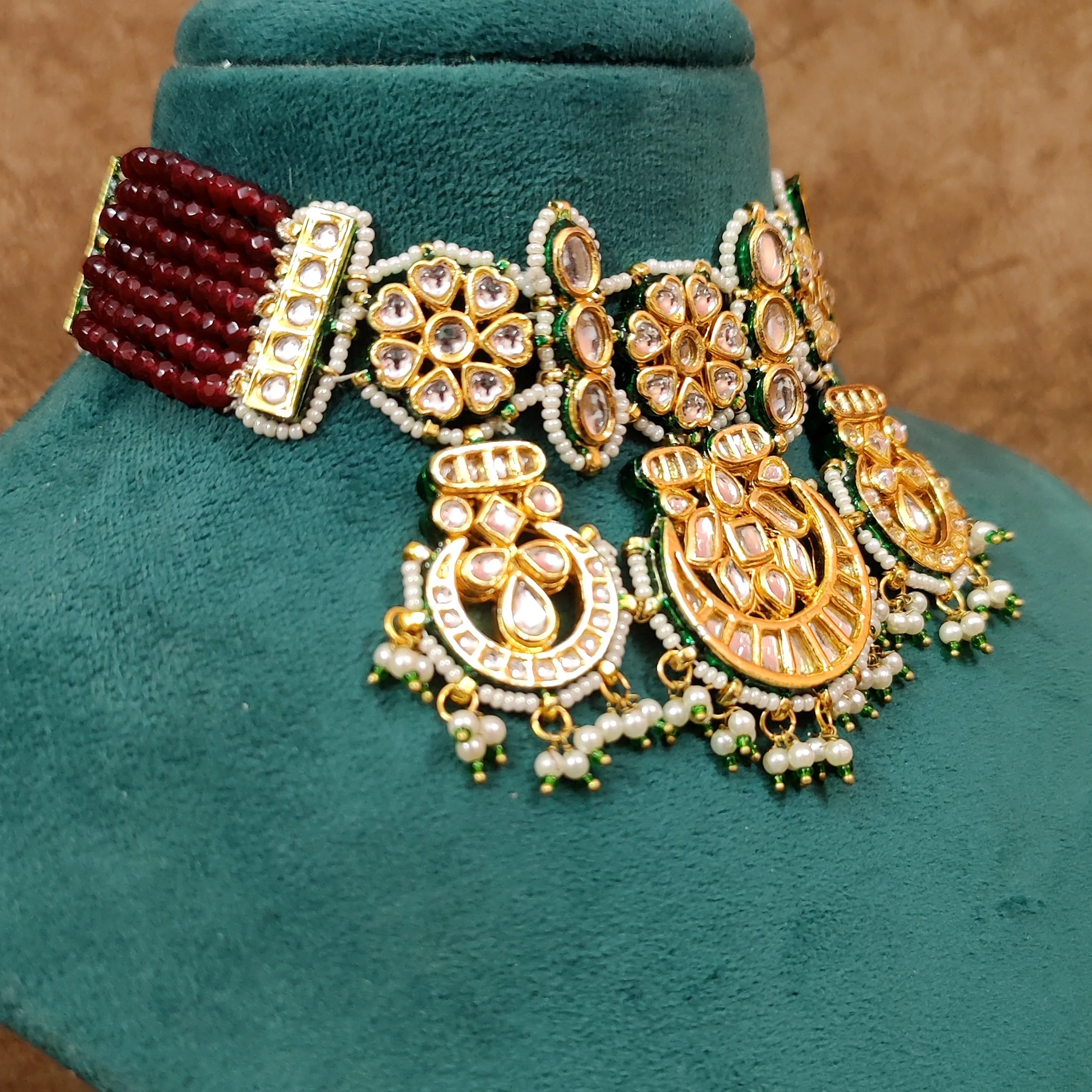 RUBY KUNDAN MEENAKARI SEMI PRECIOUS CHOKER SET