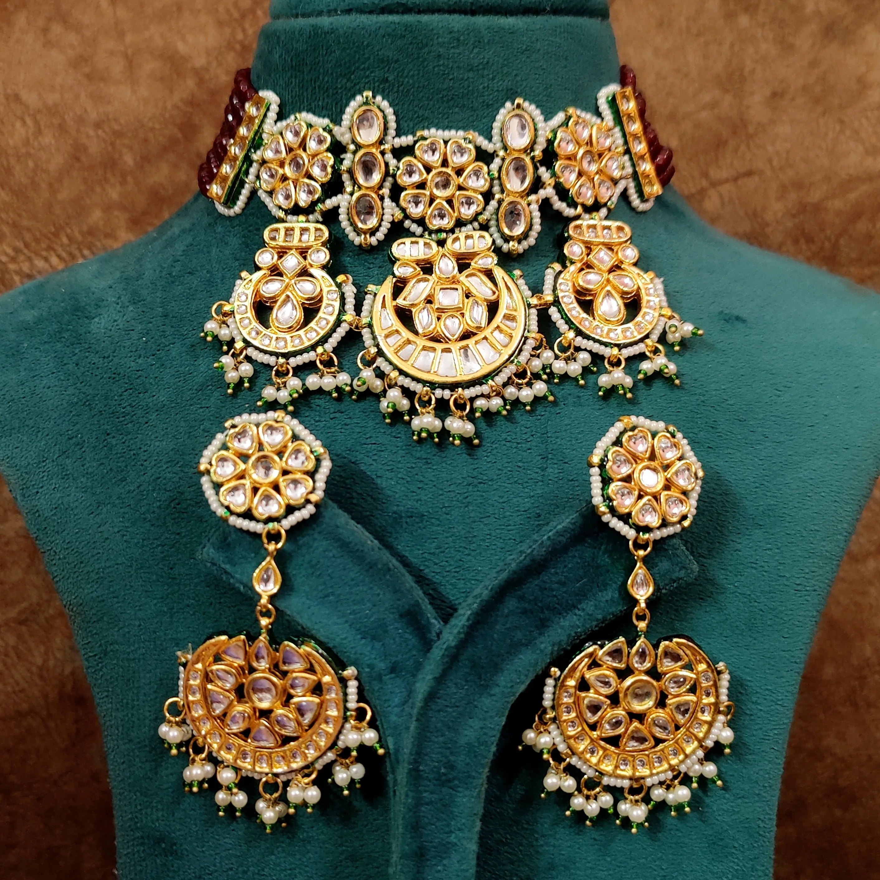 RUBY KUNDAN MEENAKARI SEMI PRECIOUS CHOKER SET