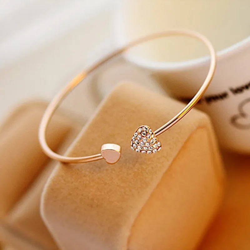 Silver Color Heart Shaped Cuff Bracelet for Women