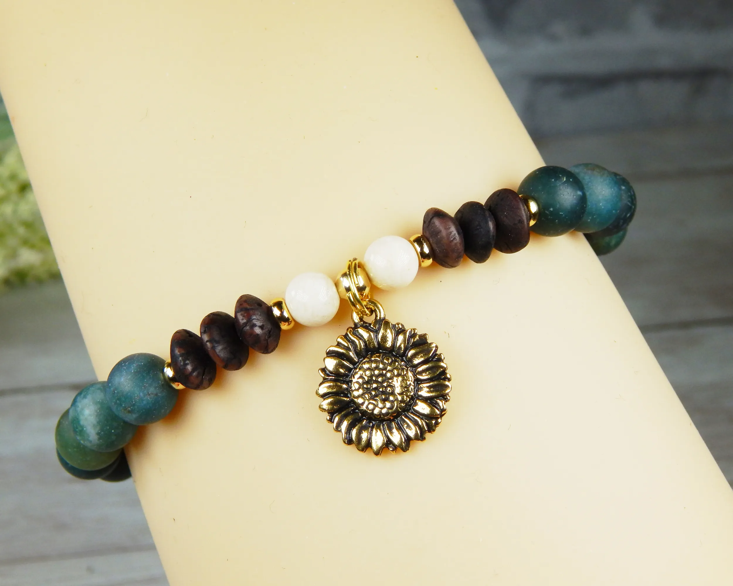 Sunflower Bracelet - Nature Jewelry - Green Beaded Earthy Bracelet