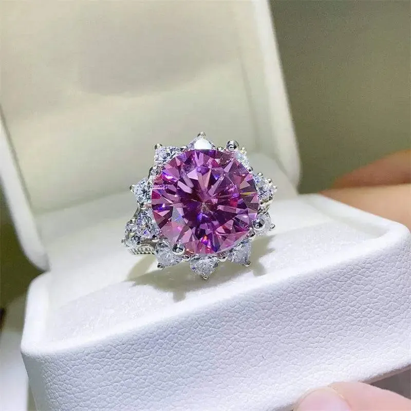Timeless Elegance 10 Carat Moissanite Ring in 925 Sterling Silver