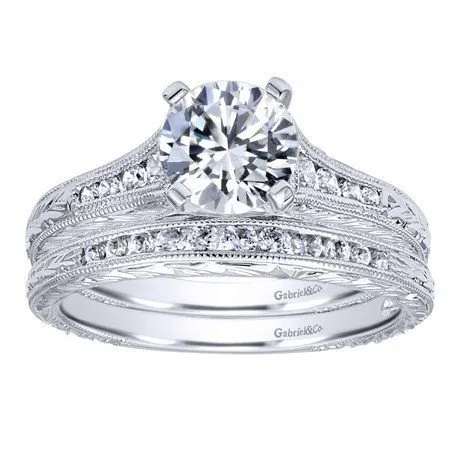 Vintage Graduated Diamond Ring .15 Cttw 14K White Gold 185A