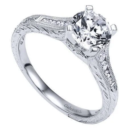 Vintage Graduated Diamond Ring .15 Cttw 14K White Gold 185A