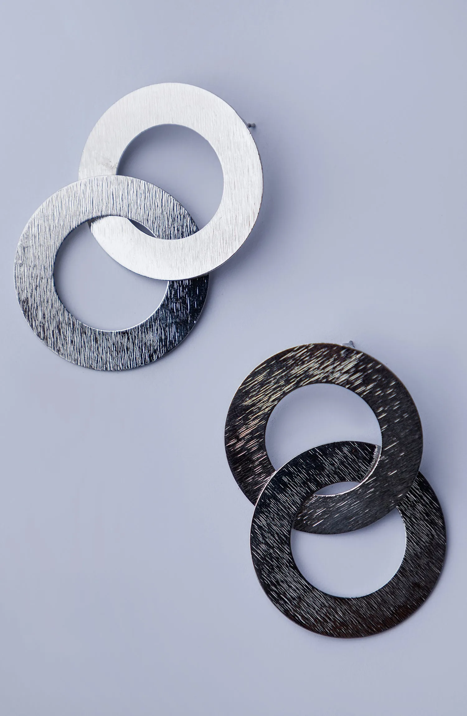 WOMEN EARRINGS - SILVER (WAJE23W-1045)